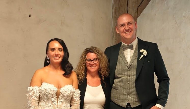 Hochzeit von Janet Julian im Schloss Wachendorf